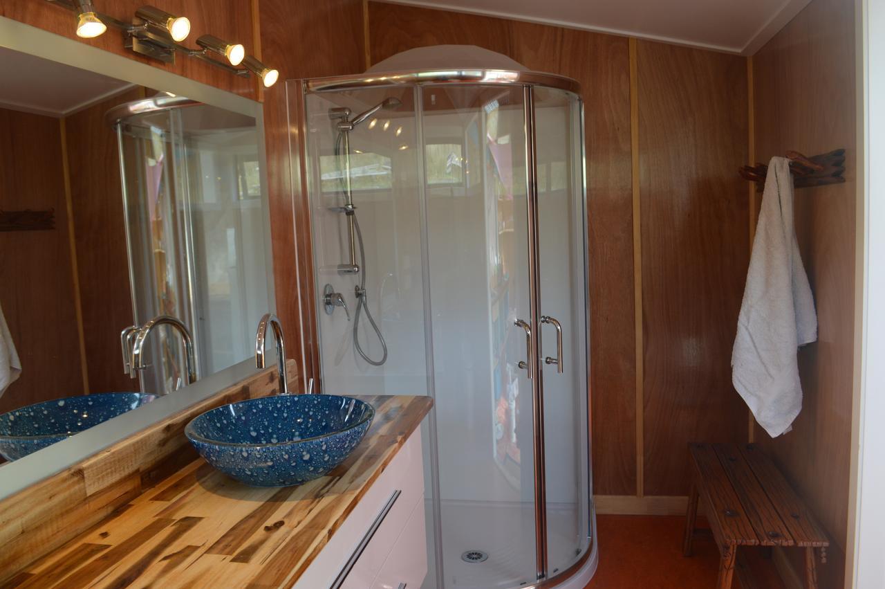 Sunrise Cabin At First Light Rangihaeata Retreat Takaka Esterno foto